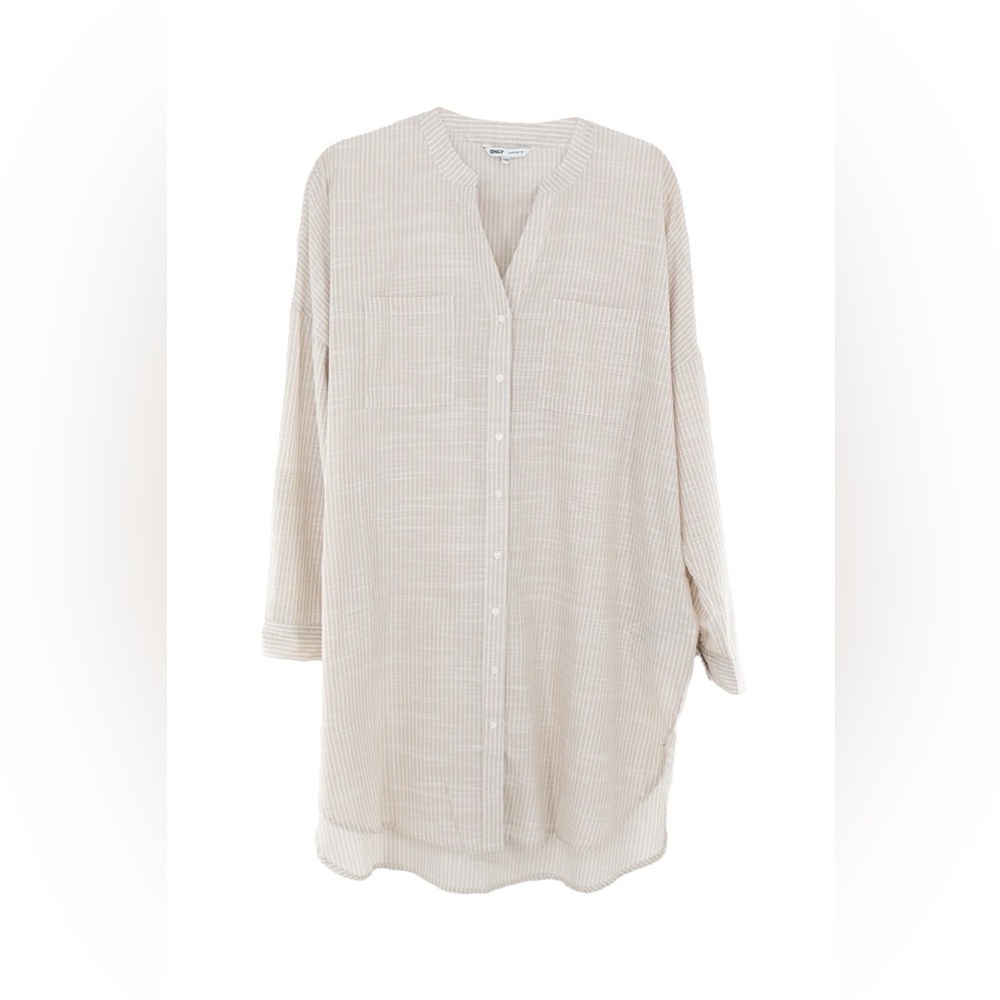 Striped Button-Up Tunic - Picture 5 of 7